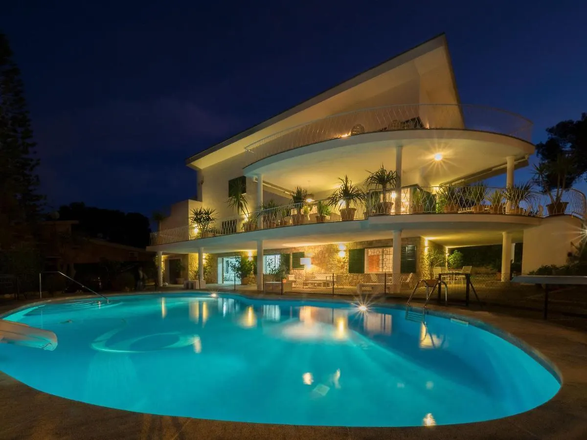 Villa Son Veri De La Marina El Arenal  0*, El Arenal (Mallorca) Spain